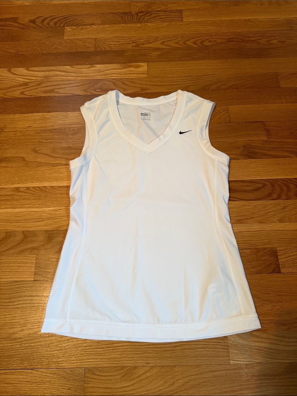 Nike White V-Neck Sleeveless Performance Tank
